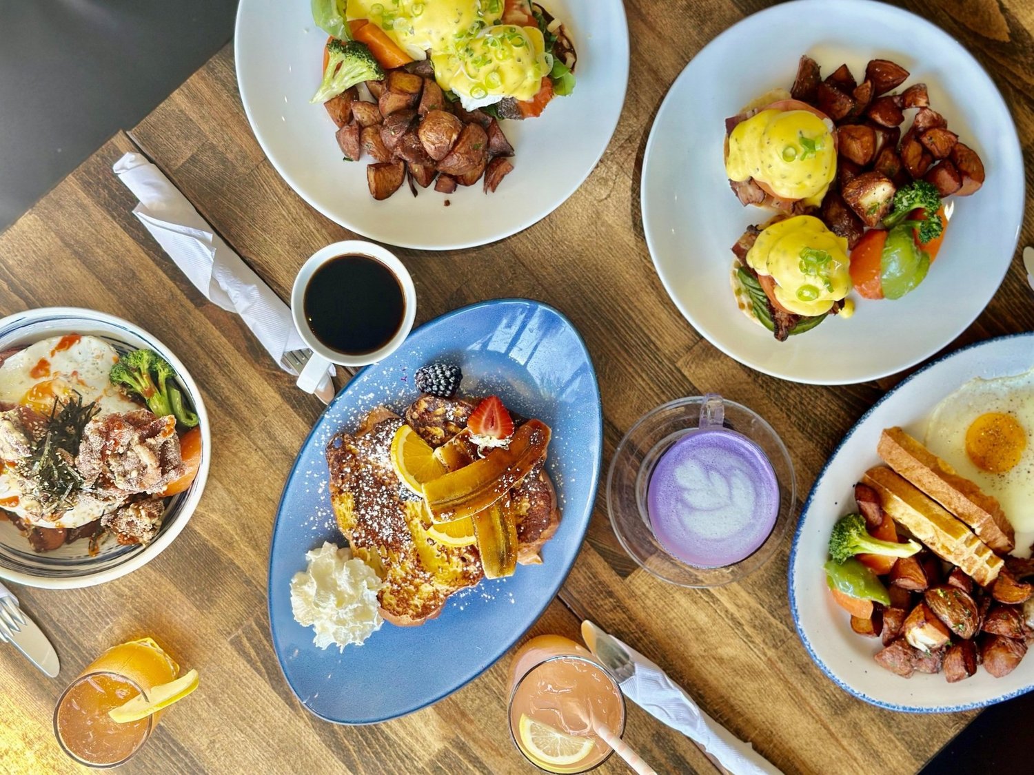 Breakfast Table, restaurant in Steveston, Richmond BC